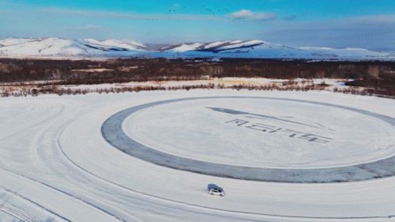 匹配AWD智能适时四驱系统 全新CR-V挑战冰雪测试