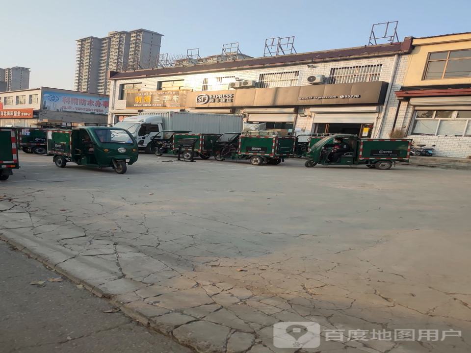 明辉二手车(兴华街)
