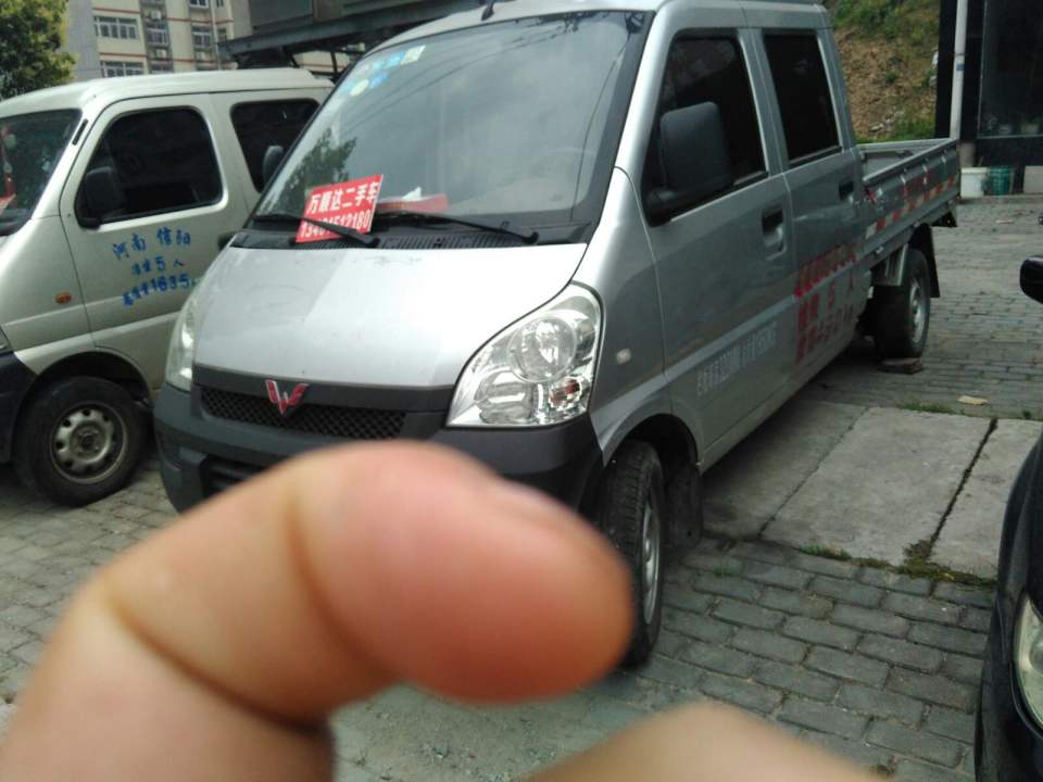 新县万顺达二手车