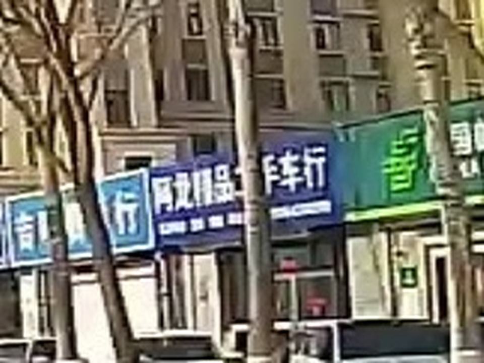 阿龙精品二手车行