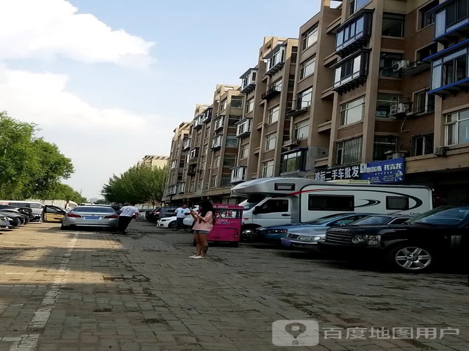 鸿运二手车批发