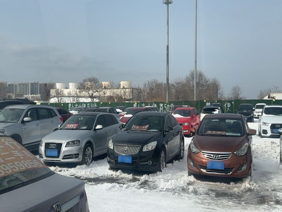 佑福车行高价收二手车