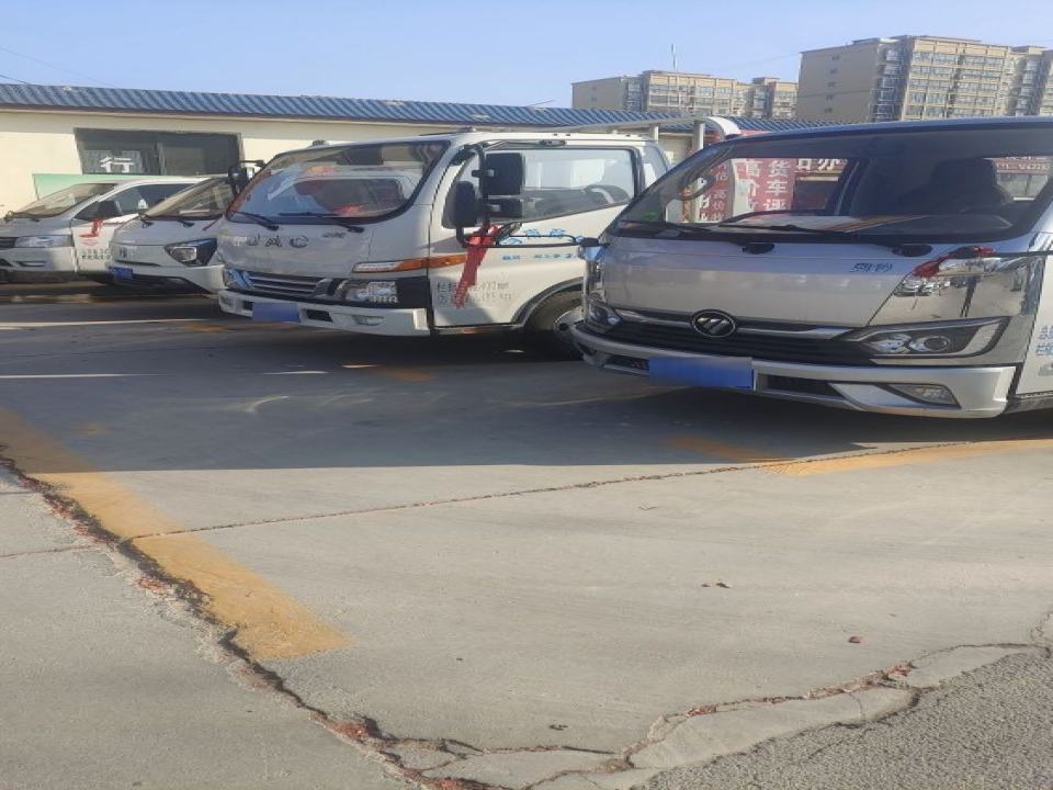老周车行(黄河东路店)