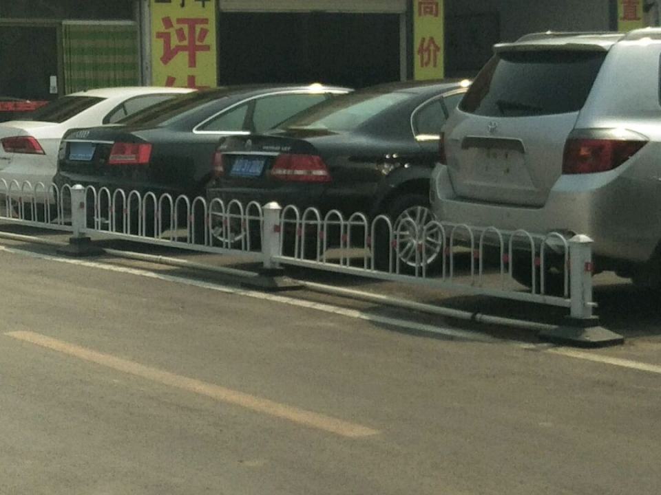 汇丰二手车行