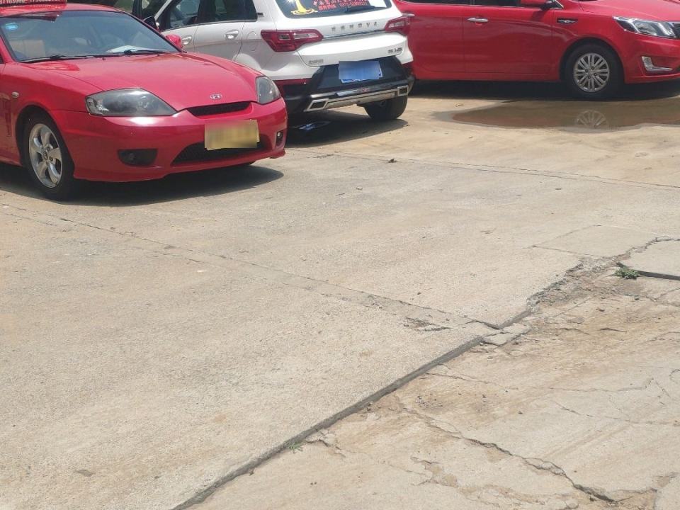 恒达二手车(滨河路)