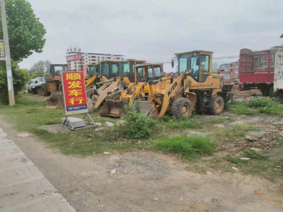 顺发二手车交易市场
