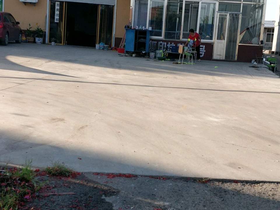 伟利二手车行车体广告照相复印