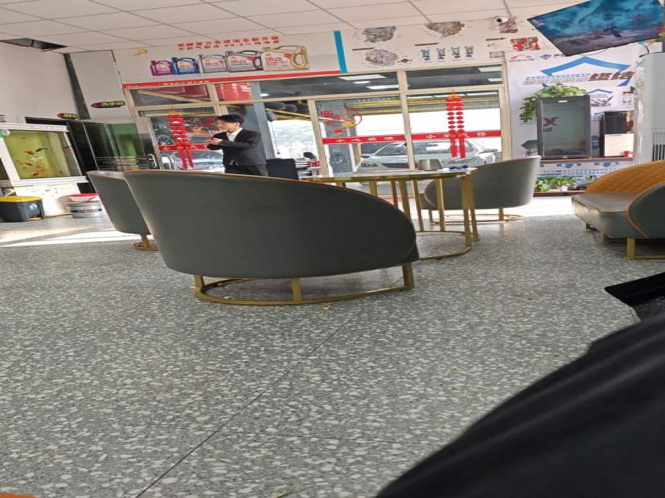 小弟汽修