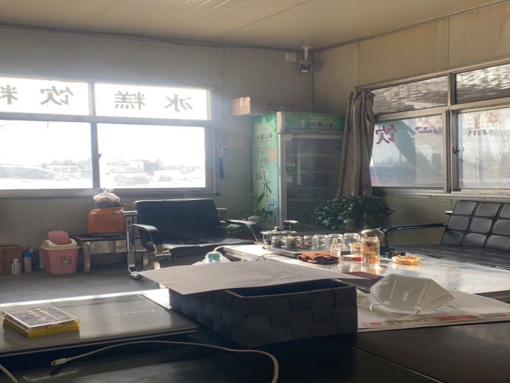 隆兴二手车行