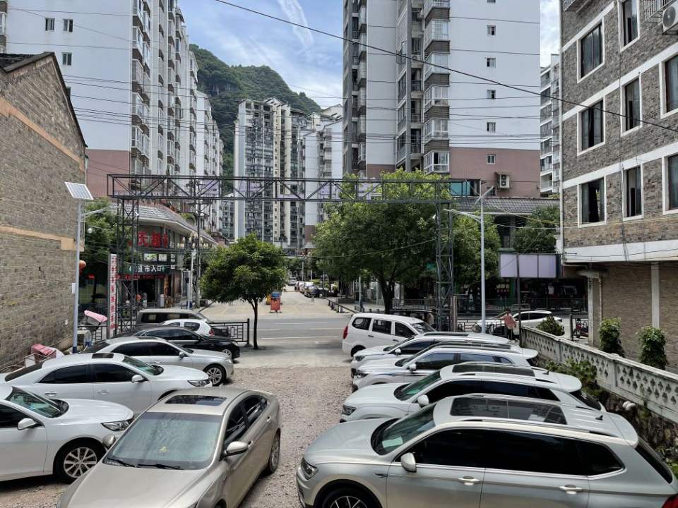华通二手车