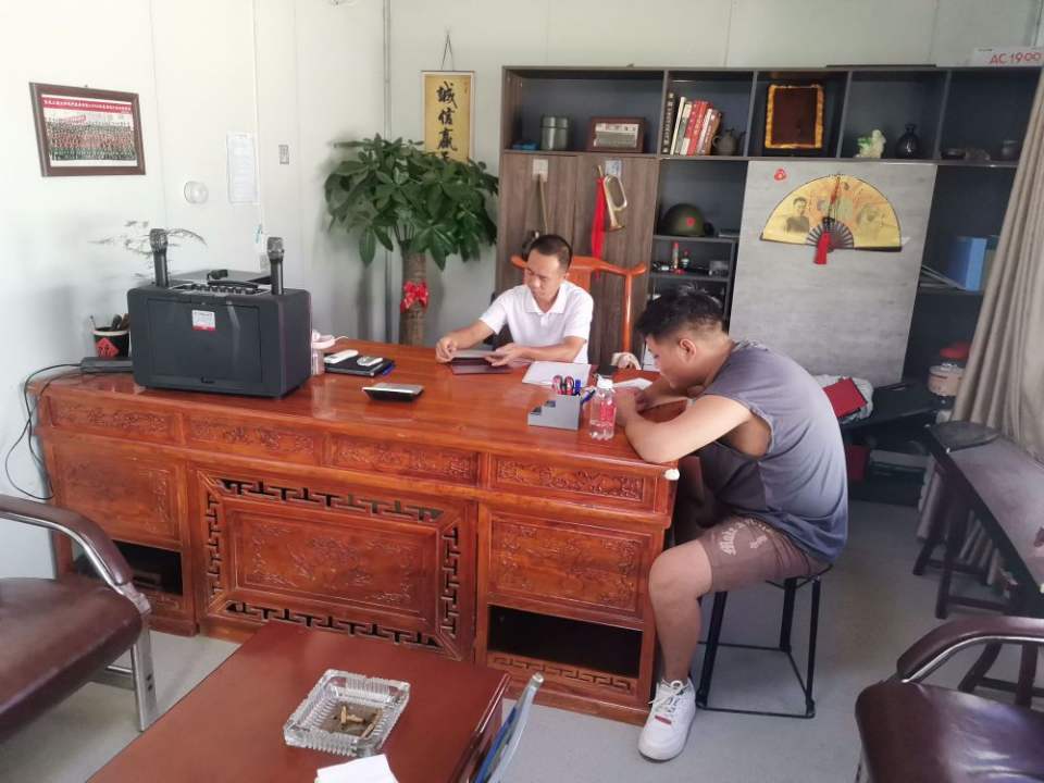 金蚂蚁万元二手车批发