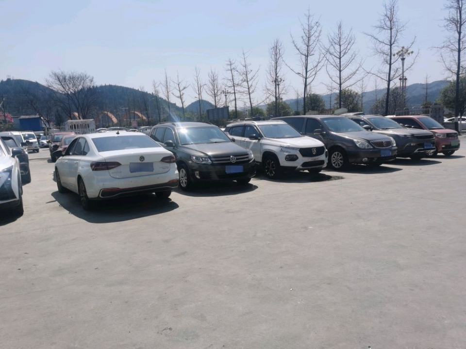 盘州朗胜二手车行