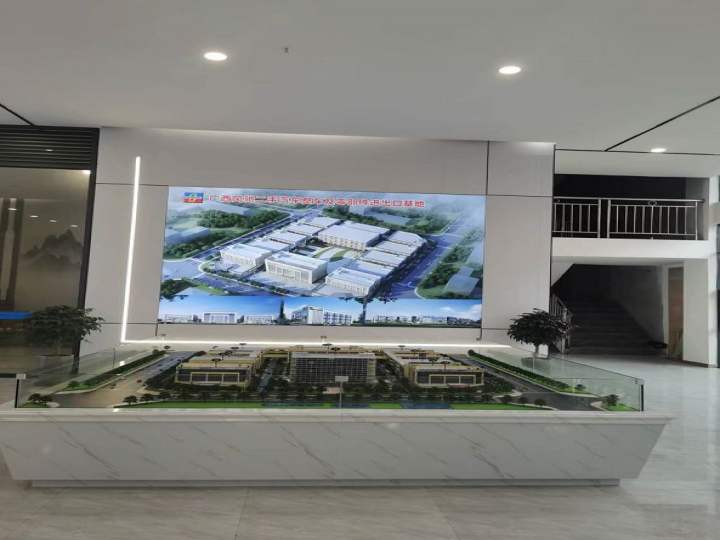广西风驰二手汽车整车及零部件进出口仓储基地