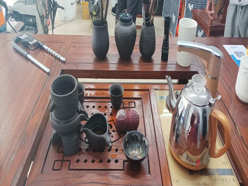 志达二手车批发(月湖店)