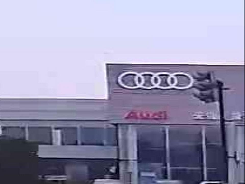 Audi(钱胡路店)