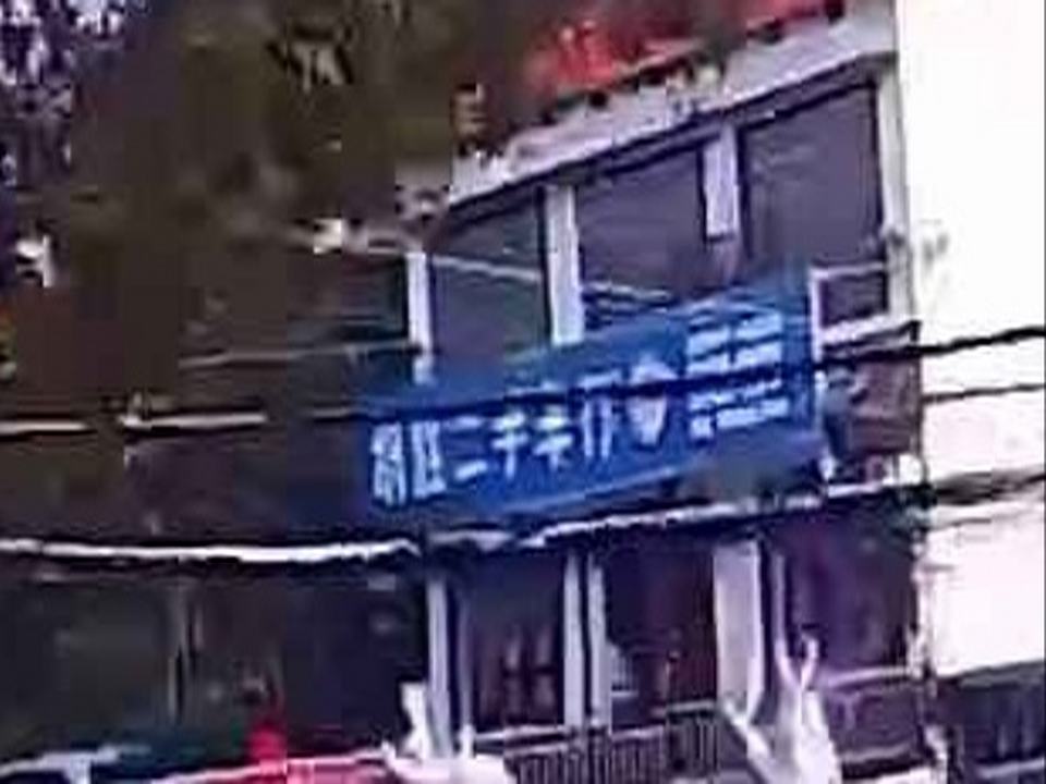胡胜二手车行