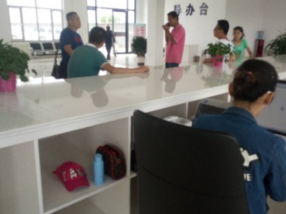 国宏二手车交易过户市场