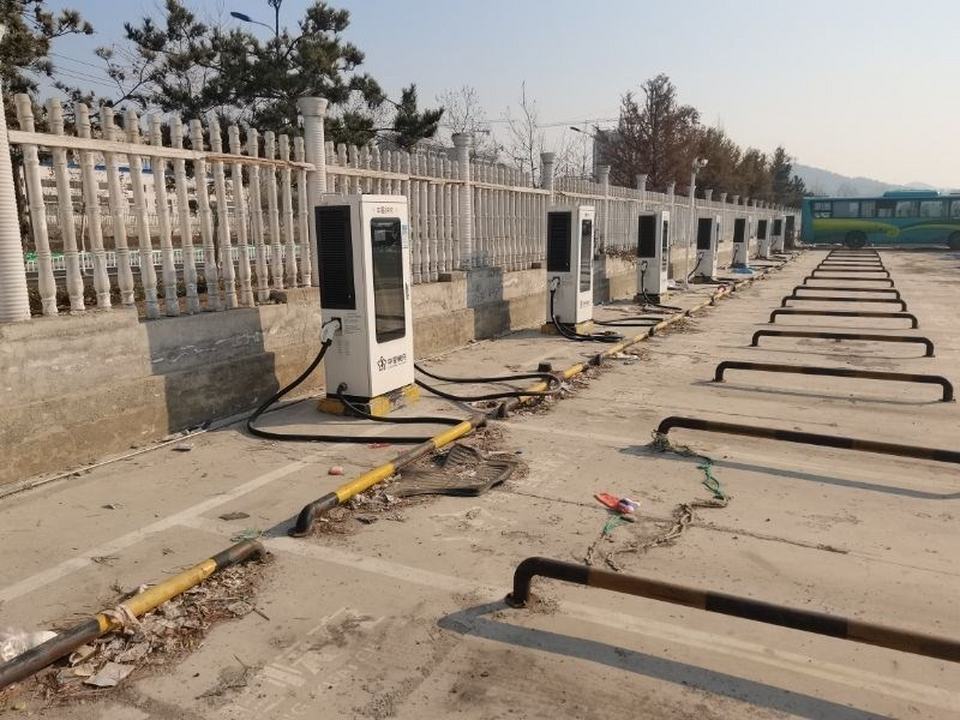 特来电充电站(威海市环翠区羊亭镇蓝玻二手车市场充电站)
