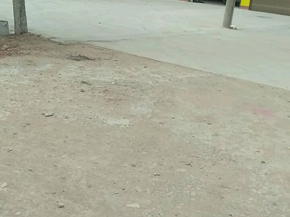 东鹏汽车修理厂