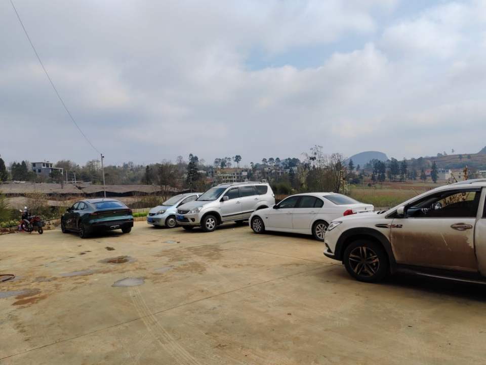李奎二手车