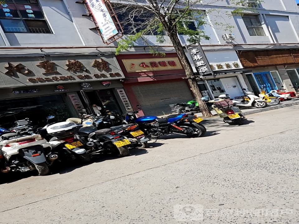 东风摩托重机馆